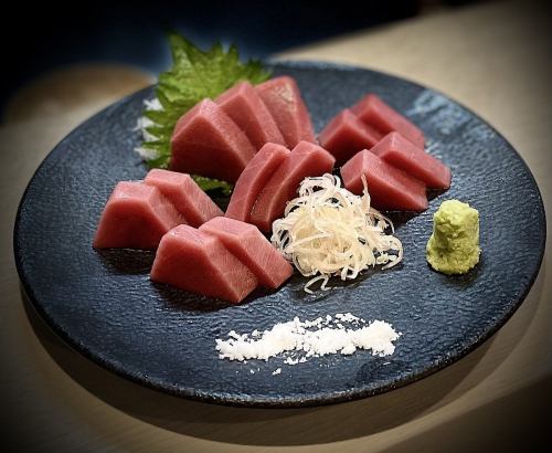 [Luxurious] Bluefin tuna sashimi