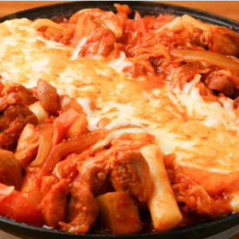 【3時間飲み放題付き】ポテト食べ放題！チーズタッカルビコース 全9品 3,580円