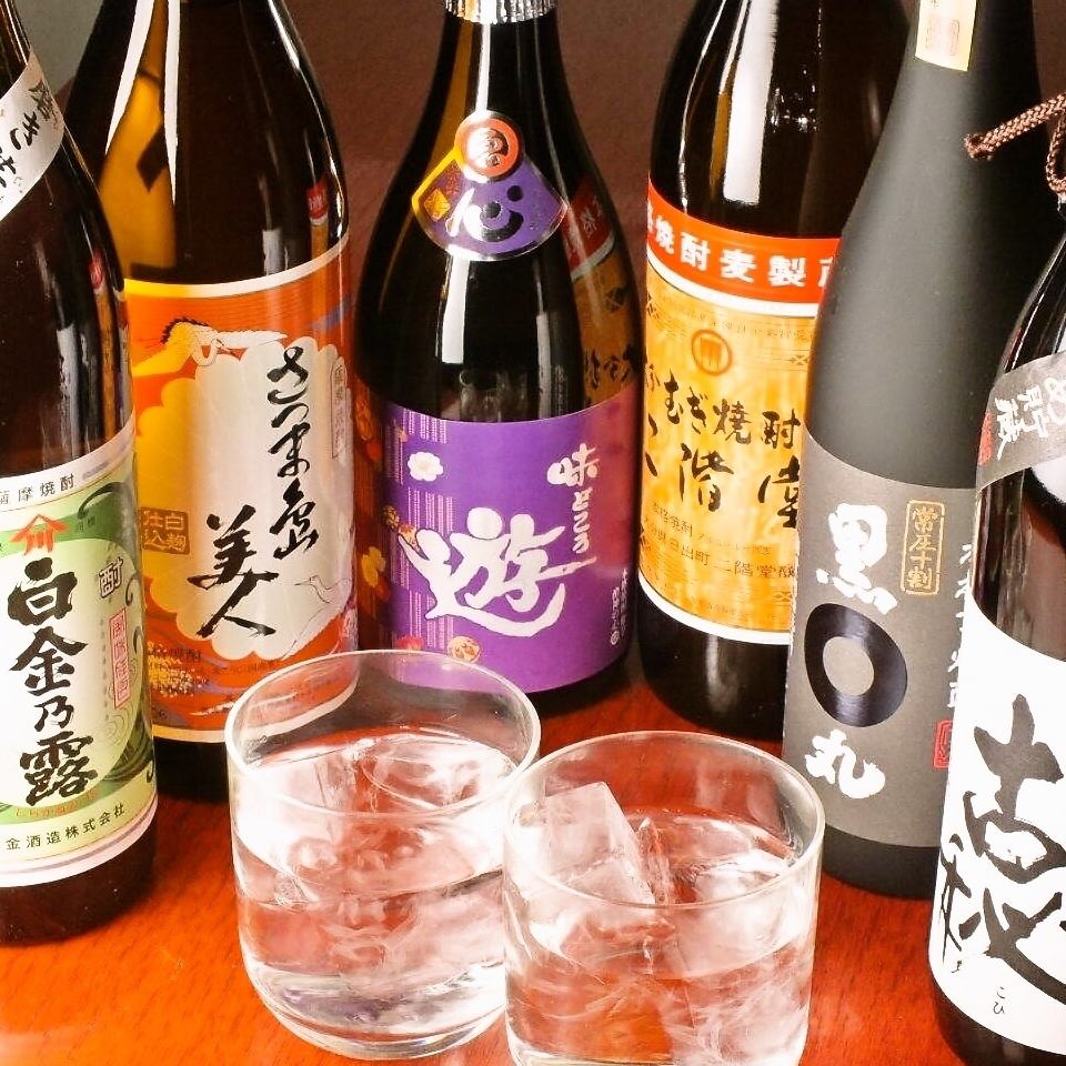 The store has a wide variety of shochu on display! We also stock fine sake.