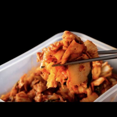 新鮮揉好的生泡菜