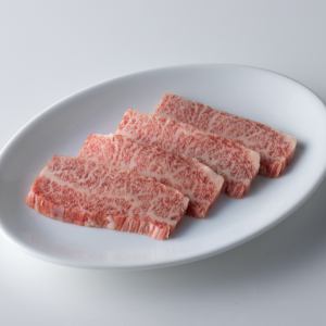 A5黒毛和牛上カルビ（たれ・塩）