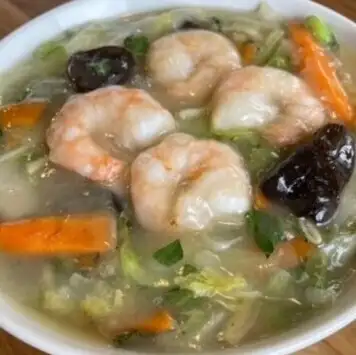 Shrimp salted ramen with thickened sauce