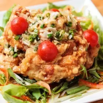 Fried chicken with sweet and sour sauce (3 pieces)