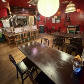 [Table seats suitable for a variety of occasions] We have table seats that can be used for a wide range of occasions, such as dates with your partner, meals with friends, girls' nights out, moms' nights out, drinking parties with colleagues, and company banquets.Of course, it can also be rented out for private parties.We also have a wide selection of alcoholic beverages, so please enjoy them according to the type of gathering you are having.