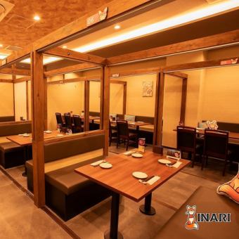 Reservations are required for private rooms available for groups! Our spacious private rooms are ideal for banquets and are very popular. We have many repeat customers. We have elegant and refined private rooms that will help you forget the hustle and bustle, so please feel free to use them!