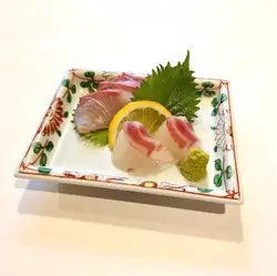 本日のお刺身二種盛り合わせ