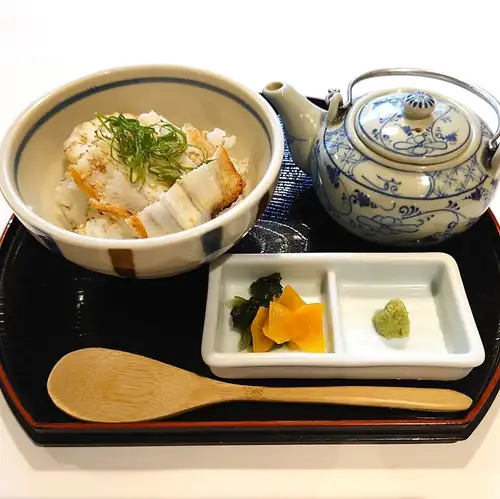 穴子の出汁茶漬け