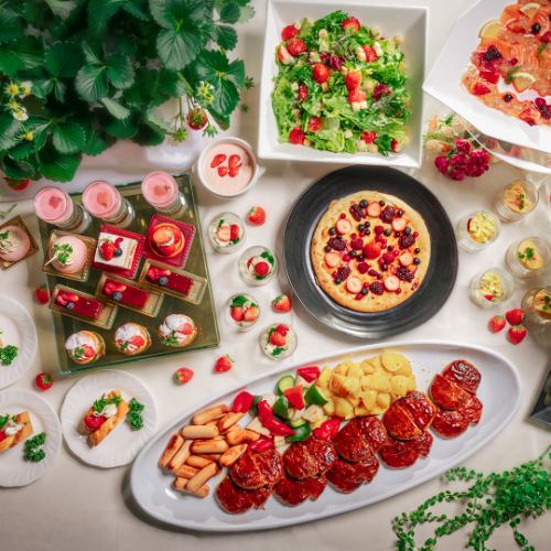 旬のイチゴが主役！