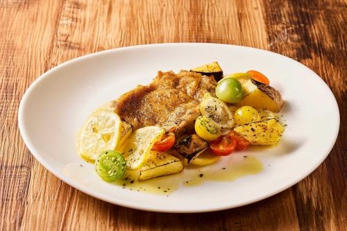 Chicken thigh diavola steak with lemon aroma