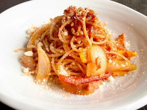 本日のトマトソースパスタ