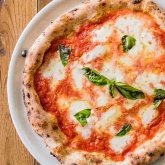 【土日祝コース】女子会プラン◆前菜からピッツァ食べ放題、デザートまで堪能！3,500円(税込)