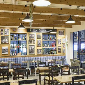 広々とした店内はお子様連れでもゆっくり過ごせます！ママ会にも◎