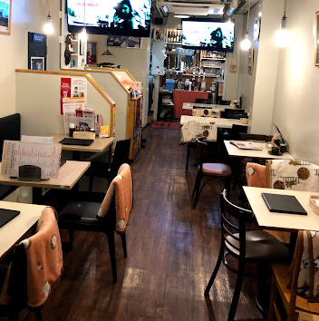 ボリュームたっぷりの料理をお楽しみください