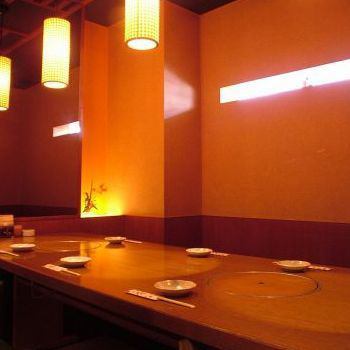 Perfect for all kinds of parties♪ We have sunken kotatsu seating for up to 30 people.