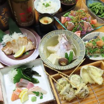 內含120分鐘無限暢飲。請享用極品生魚片、精選豬裡肌、天婦羅等。 10道菜共6500日圓（含稅）。