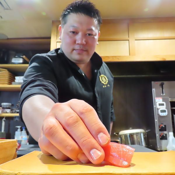 【7名までのカウンター席】目の前で職人の技を見ながらのお食事はまさに大人の贅沢◎姫路で海鮮やお寿司、天ぷら、地元の名物を堪能したいなら是非当店へ♪じごろが最高のひと時を駅チカでおもてなしいたします。