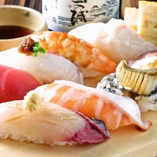 Exquisite sushi at a reasonable price.