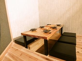Japanese-style room with 3 seats
