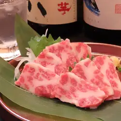 【頂級佳餚】特級大理石紋馬肉刺身
