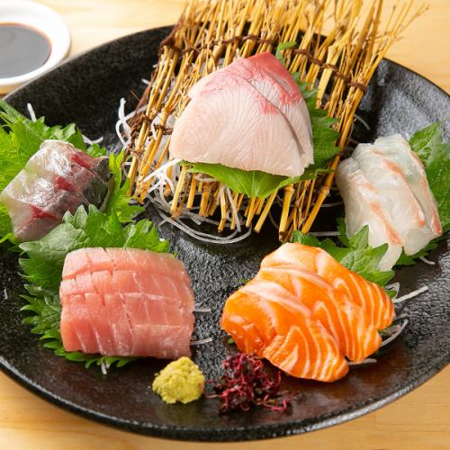Assortment of 5 Kinds of Sashimi