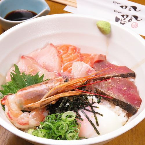海鮮丼