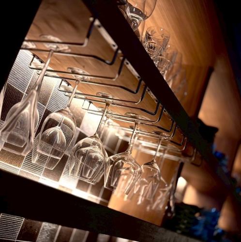 四季折々の料理と、豊富なお酒をご一緒に。