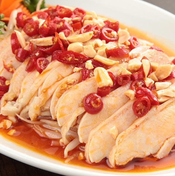 Steamed chicken with Szechuan-style sauce -drooling chicken-