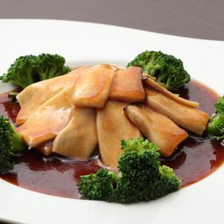 鲍鱼海鲜炖菜