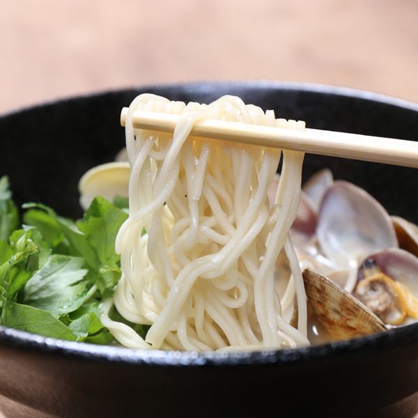 〆にピッタリ！あさり鶏白湯らーめん