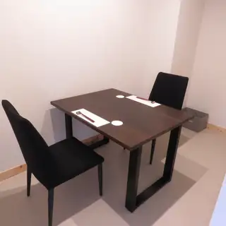 2名様用の完全個室となります。様々なシーンでご利用ください。
