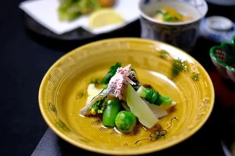 目でも舌でも愉しむことんぽできる日本料理。