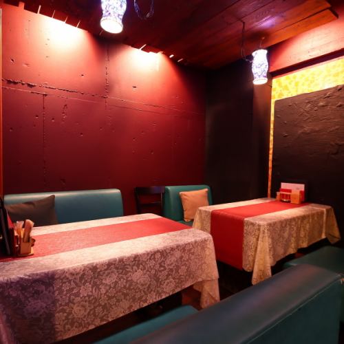 ソファー席でごゆっくりとお過ごしください。