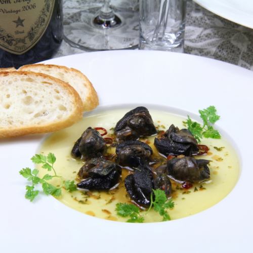 エスカルゴの香草オイル焼き