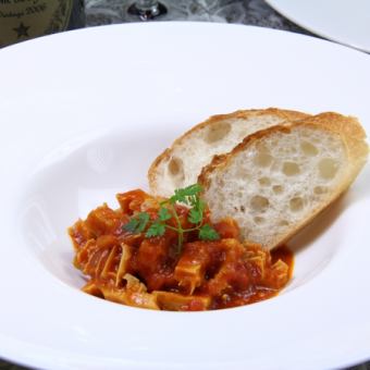 トリッパのトマトソース煮込み