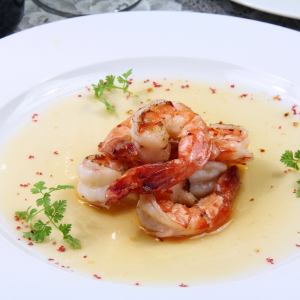 海老のガーリックソテー