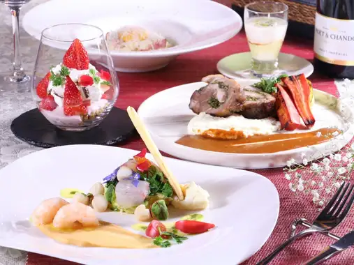 当日予約も承ります。記念日や誕生日のお祝い、記念パーティーや会食におすすめです！