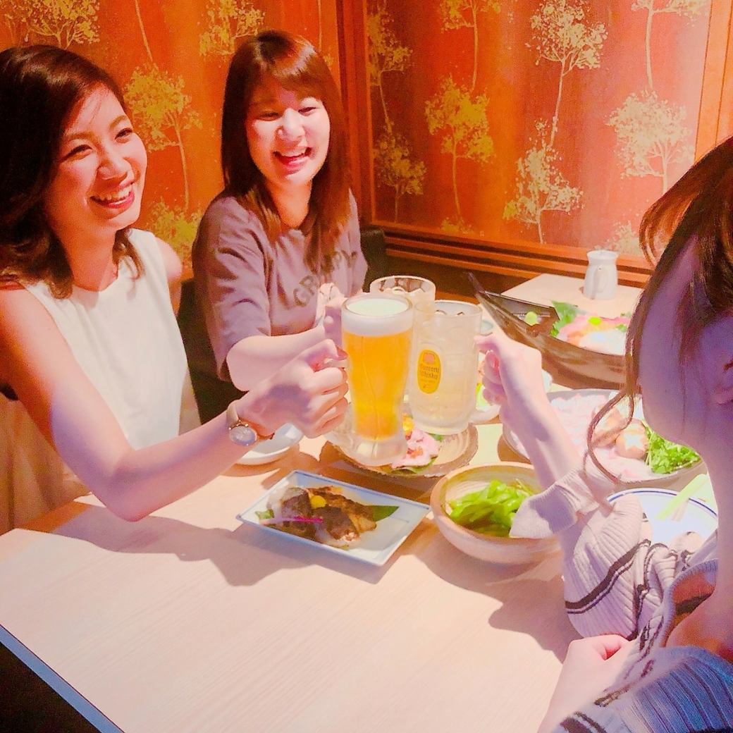 There are private rooms of various sizes to suit the number of customers ♪