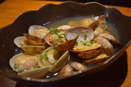Sake Steamed Clam