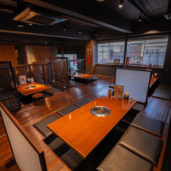 [Suitable for large parties] We have a completely private room that can accommodate 8 people! This is a popular seat, so make your reservations early! The spacious and relaxing space is perfect for coworkers and friends. It is very popular not only for drinking parties but also for family meals!