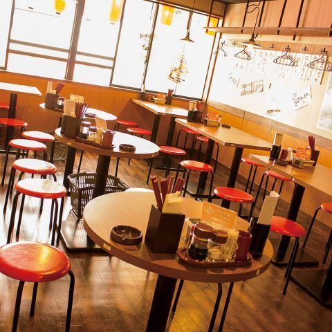 ランチも営業！ご友人とのランチや昼飲みにぜひご利用ください♪