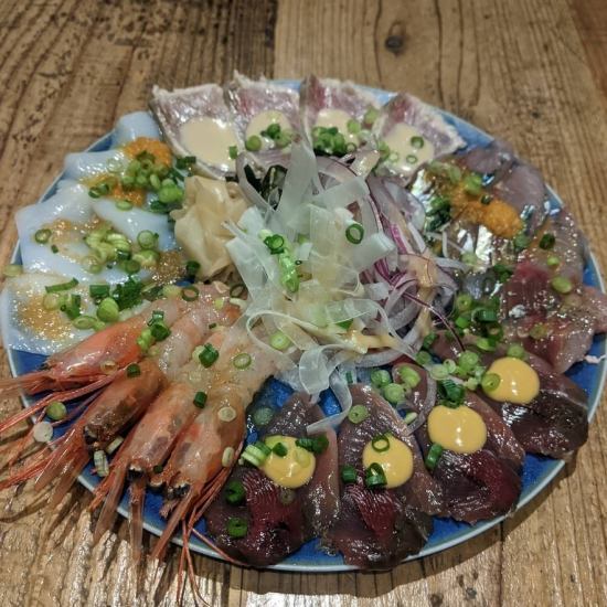 ぜひ皆様に食べて頂きたいこだわり鮮魚のカルパッチョ◎