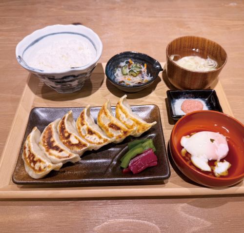 究極の餃子定食
