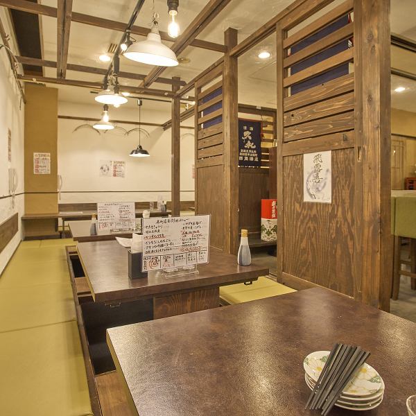 当店では貸切利用も承っている為、大人数の宴会シーンにも対応可能です。座敷のみは最大29名様まで、全フロアの貸切は立食も含めると最大60名様まで収容可能となっております。ご利用をご検討される際はお気軽にご相談ください♪