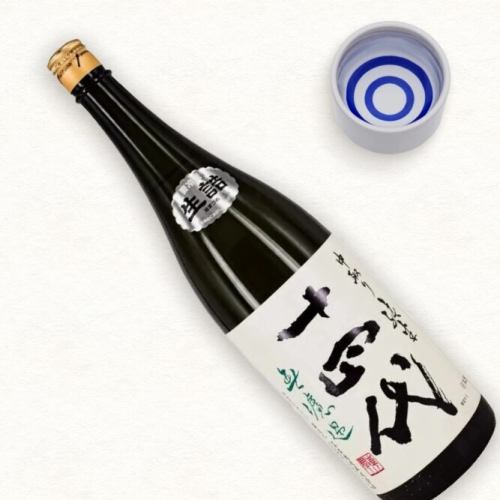 50種類以上の日本酒が「原価」で飲める日本酒専門居酒屋