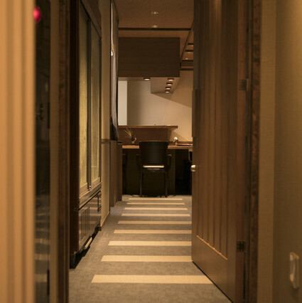 特殊场合 ◎ 在聚会地点