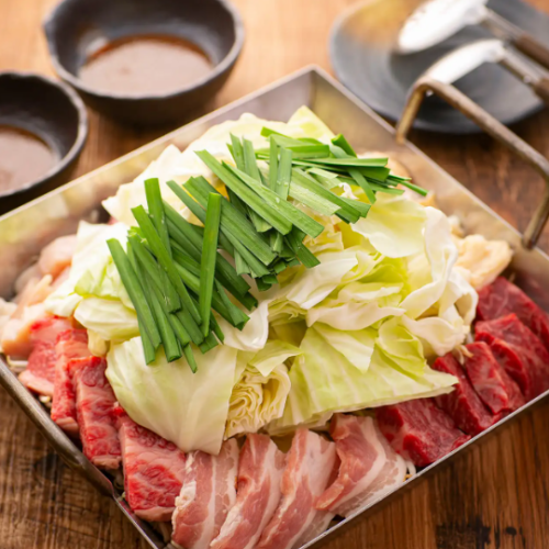 [3 major specialties] "Chiritori-yaki", a specialty dish that harmonizes the taste of high-quality meat and fresh vegetables in a hot pot