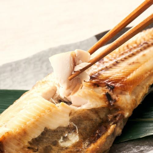 Large! Grilled Hokkaido mackerel (half body)