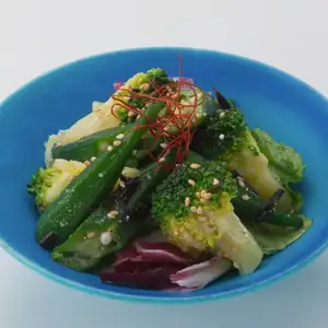 綠花椰菜秋葵拌鹹海帶