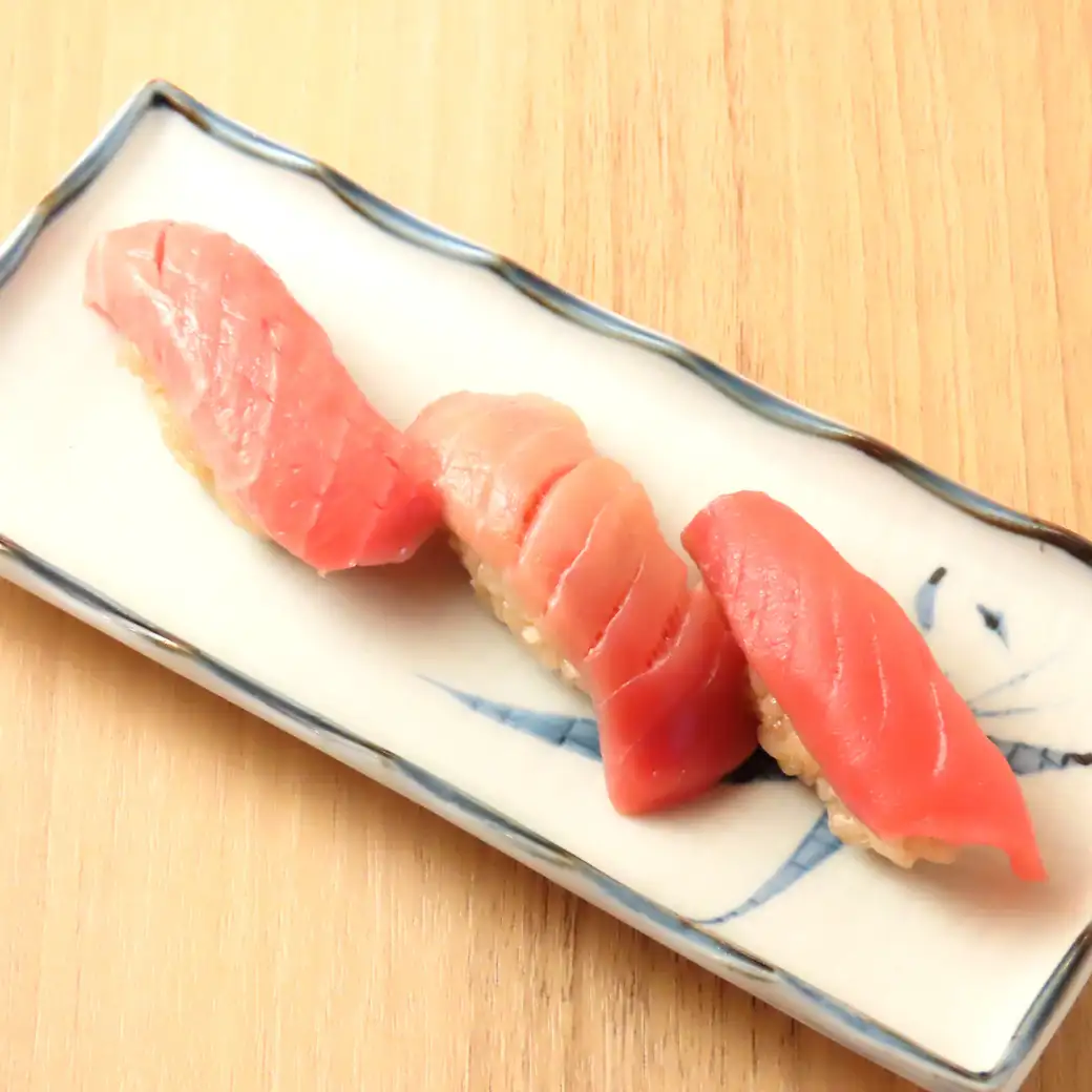 本格寿司や刺身、焼物等、美味しいお食事をご用意しております！
