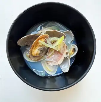 吉乃川厳選辛口仕立てのアサリの酒蒸し